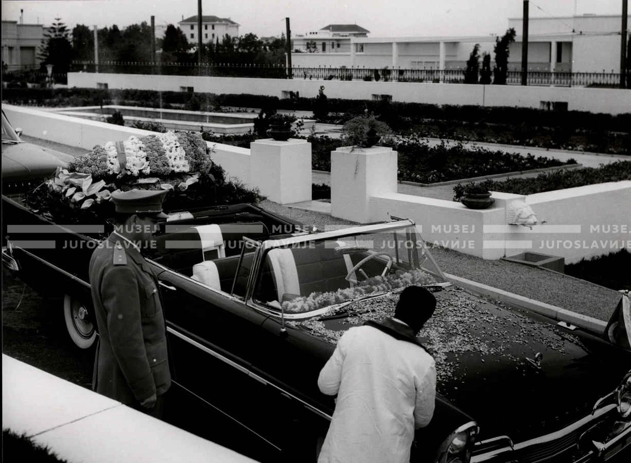 1961_162_045