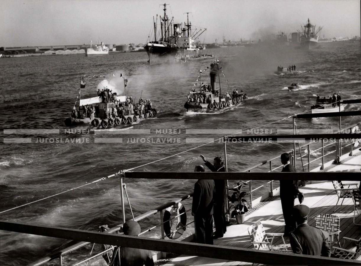 1961_164_005
