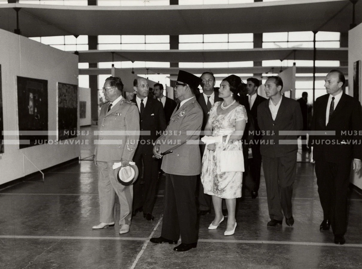 1961_170_076