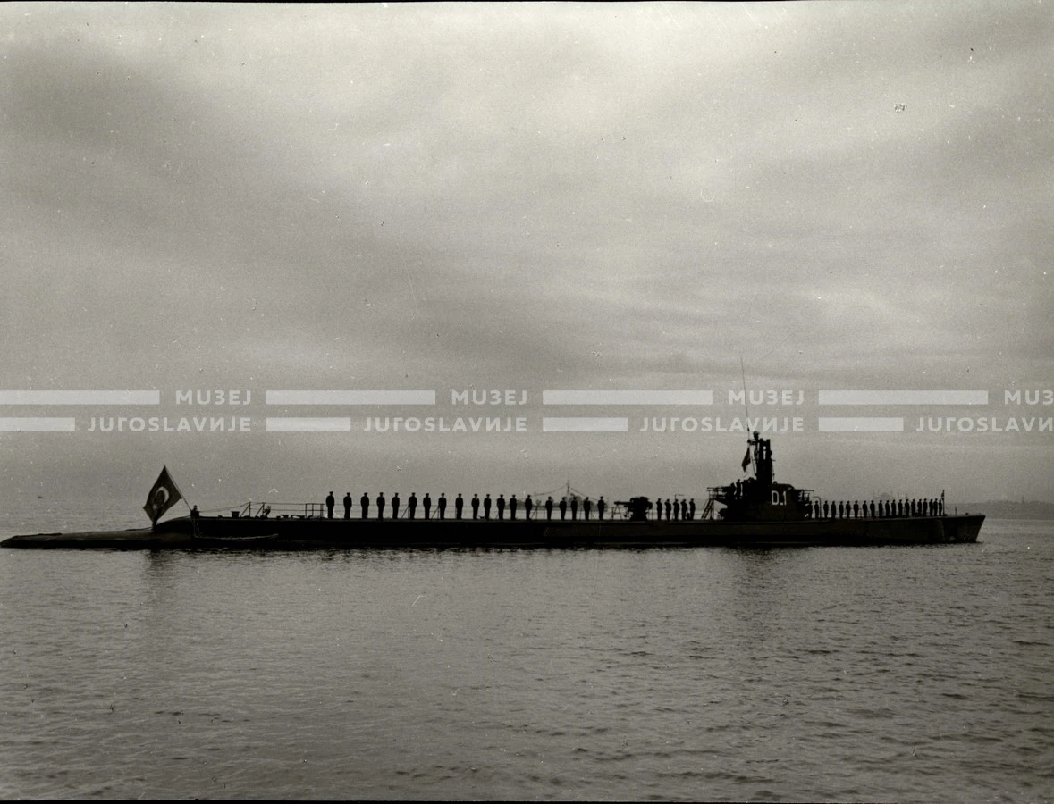 1954_027_100