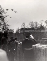 1954_028_046