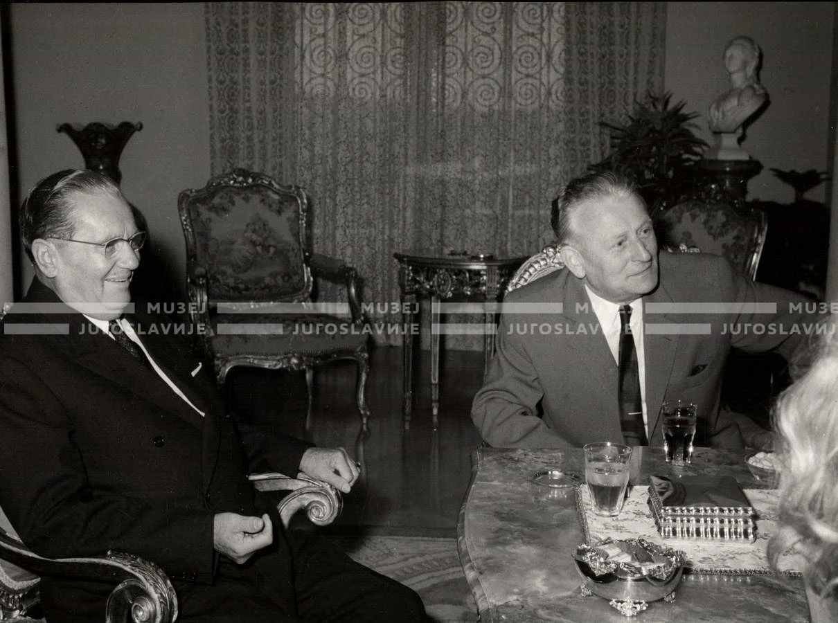 1964_252_109