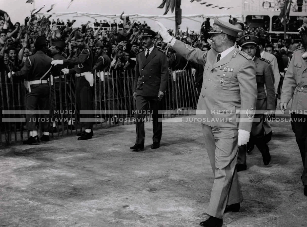 1961_160_016