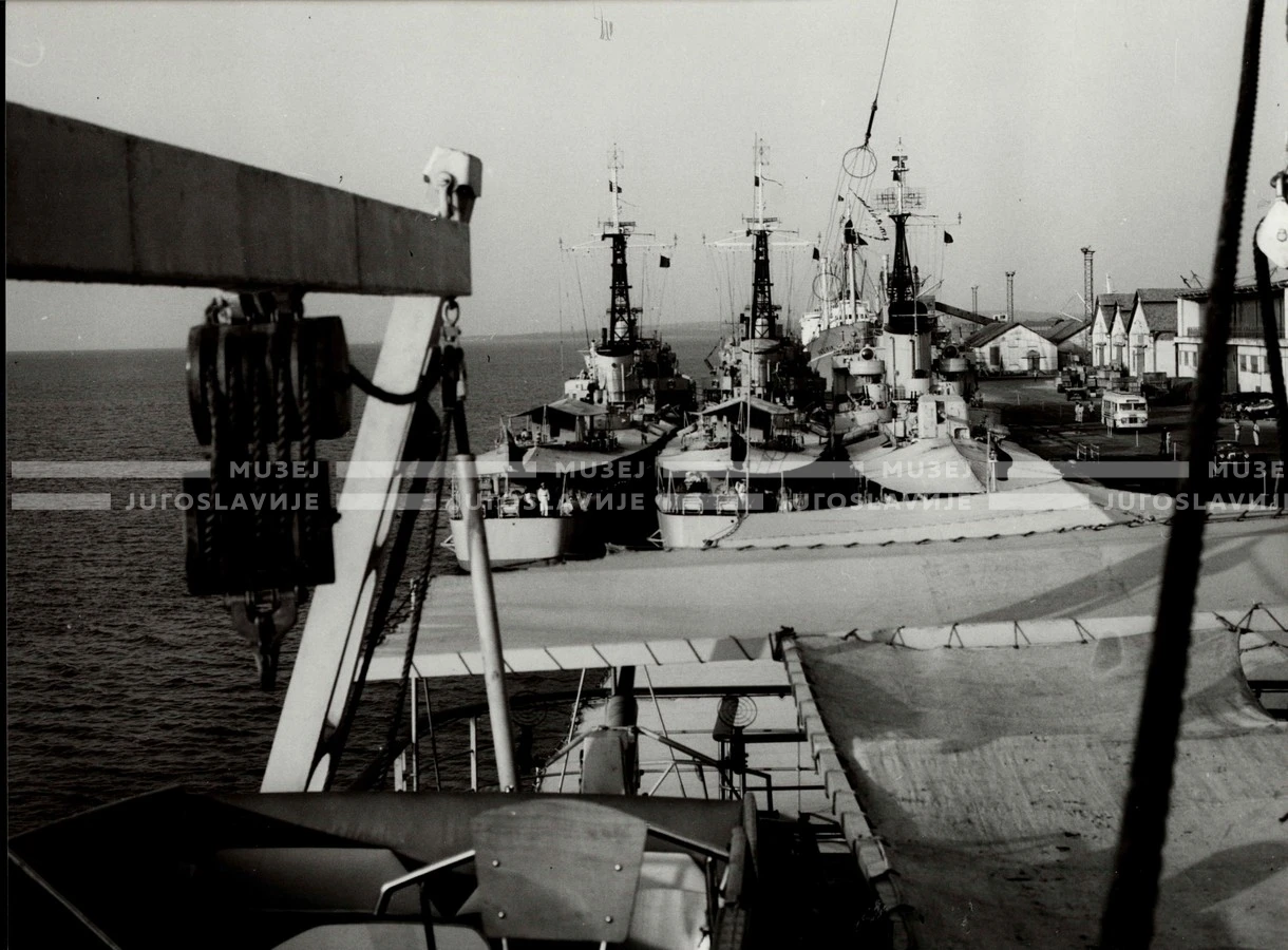 1961_158_080