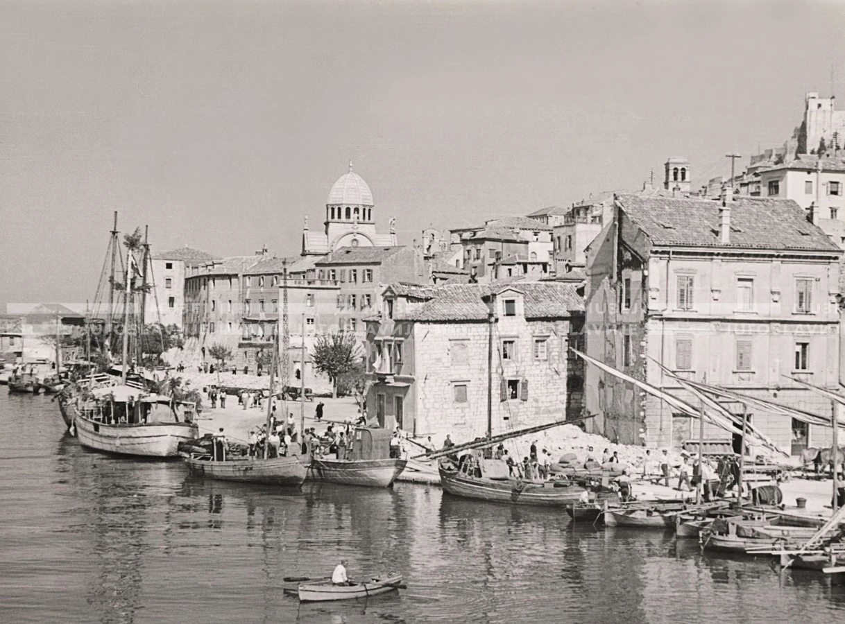 1948_001_111