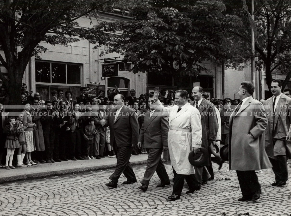1961_169_023