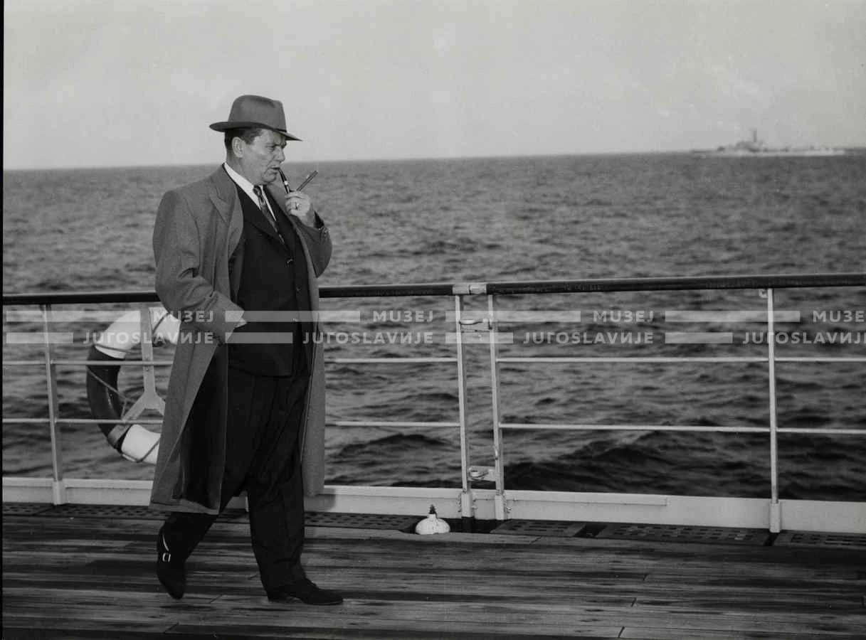 1961_150_043