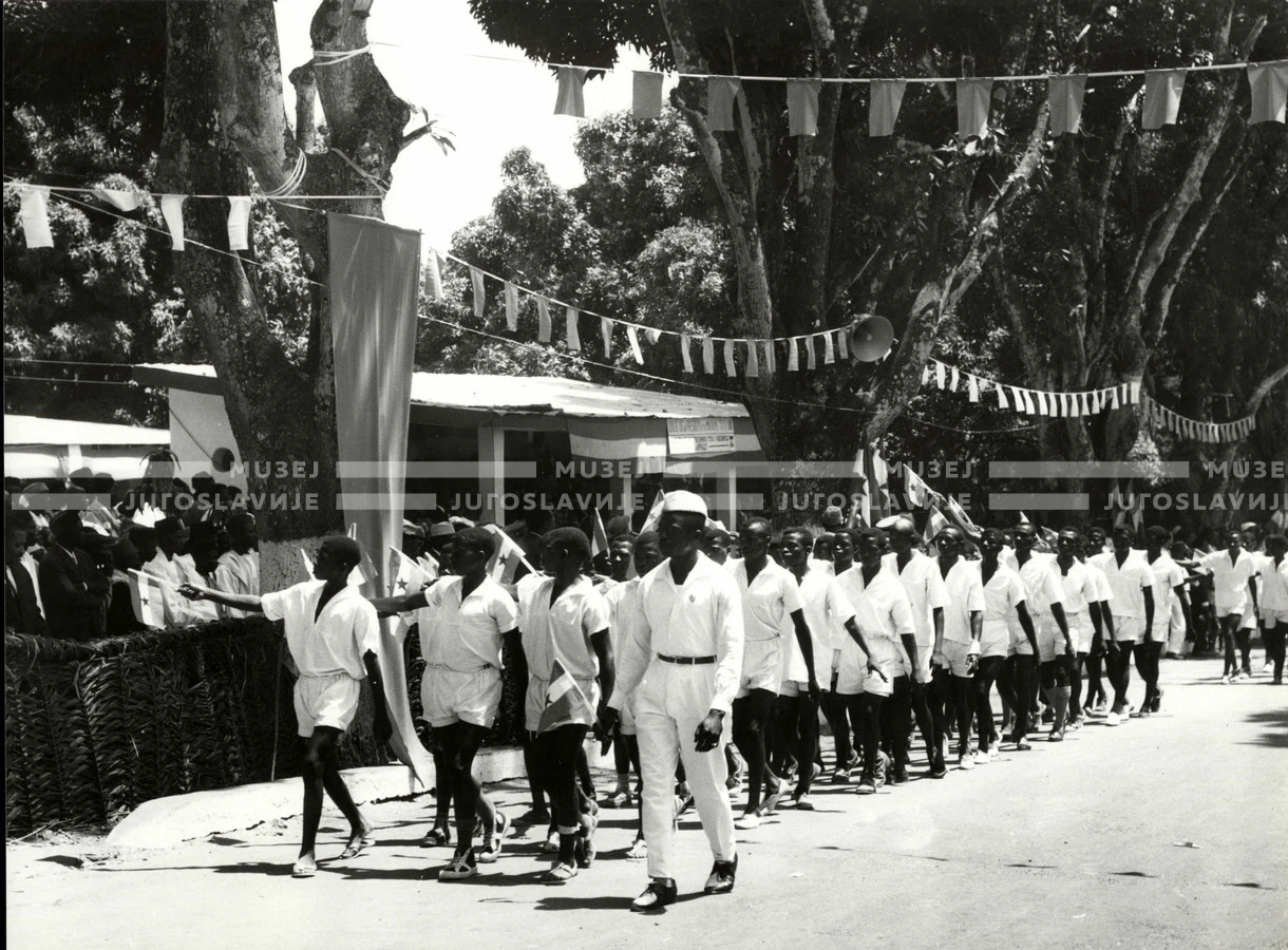 1961_158_025