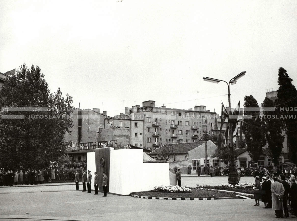 1961_166_187