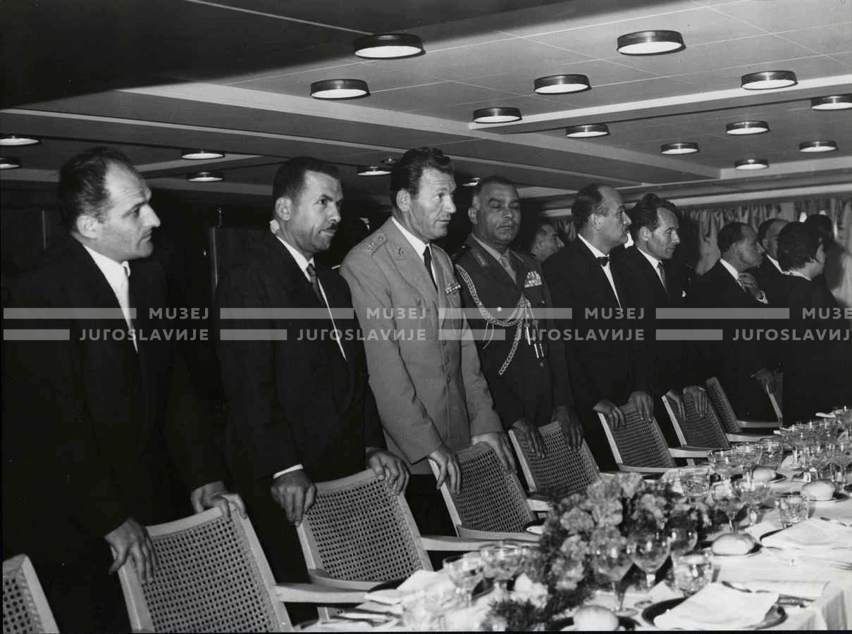 1961_165_139