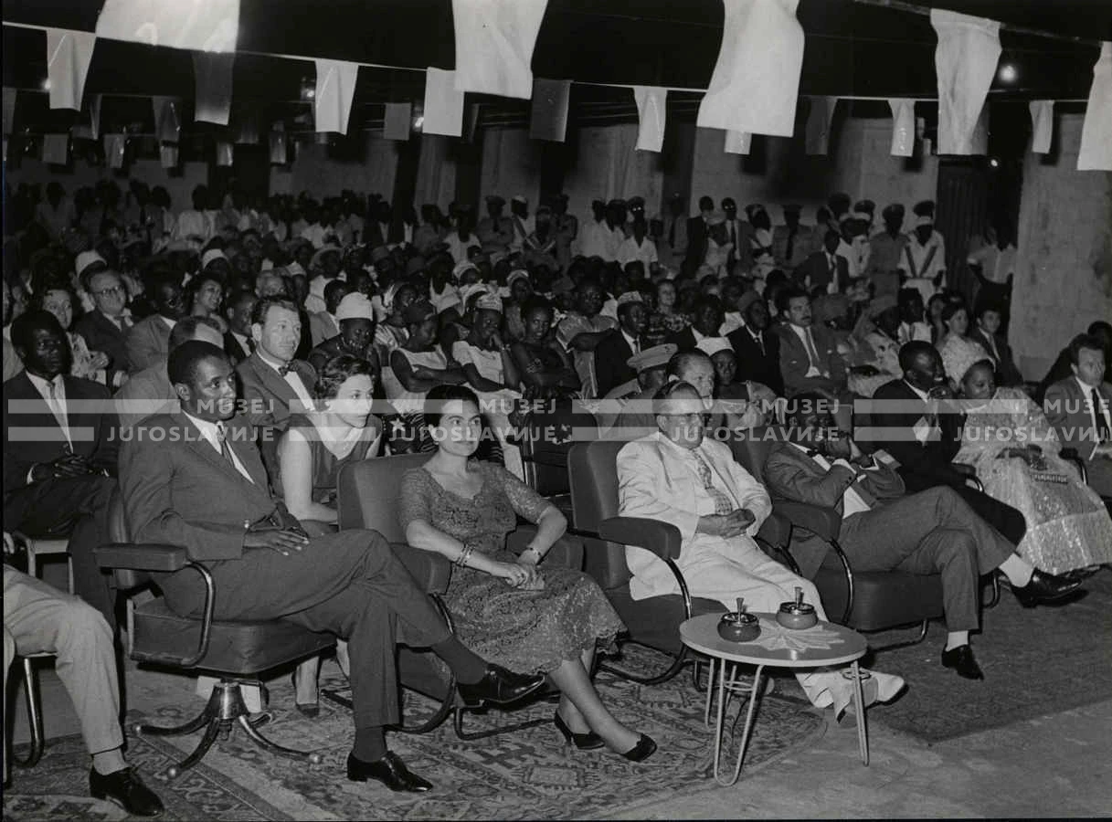 1961_157_191