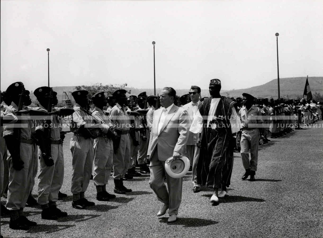 1961_159_115