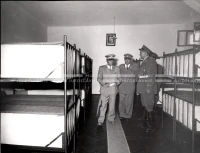 1953_024_015