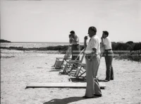 1952_015_018