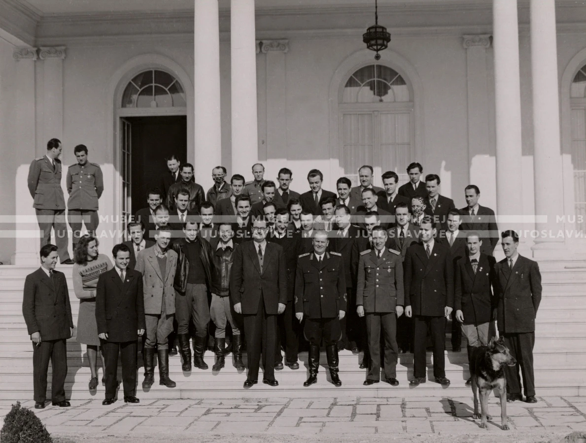 1948-49_002_092