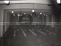 1954_027_043