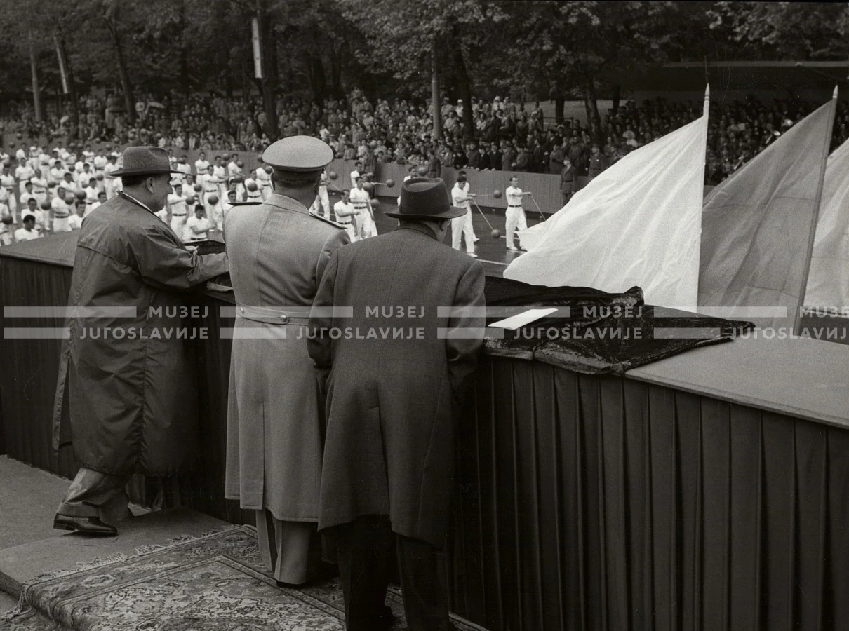 1961_167_055
