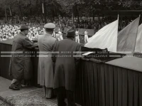 1961_167_055