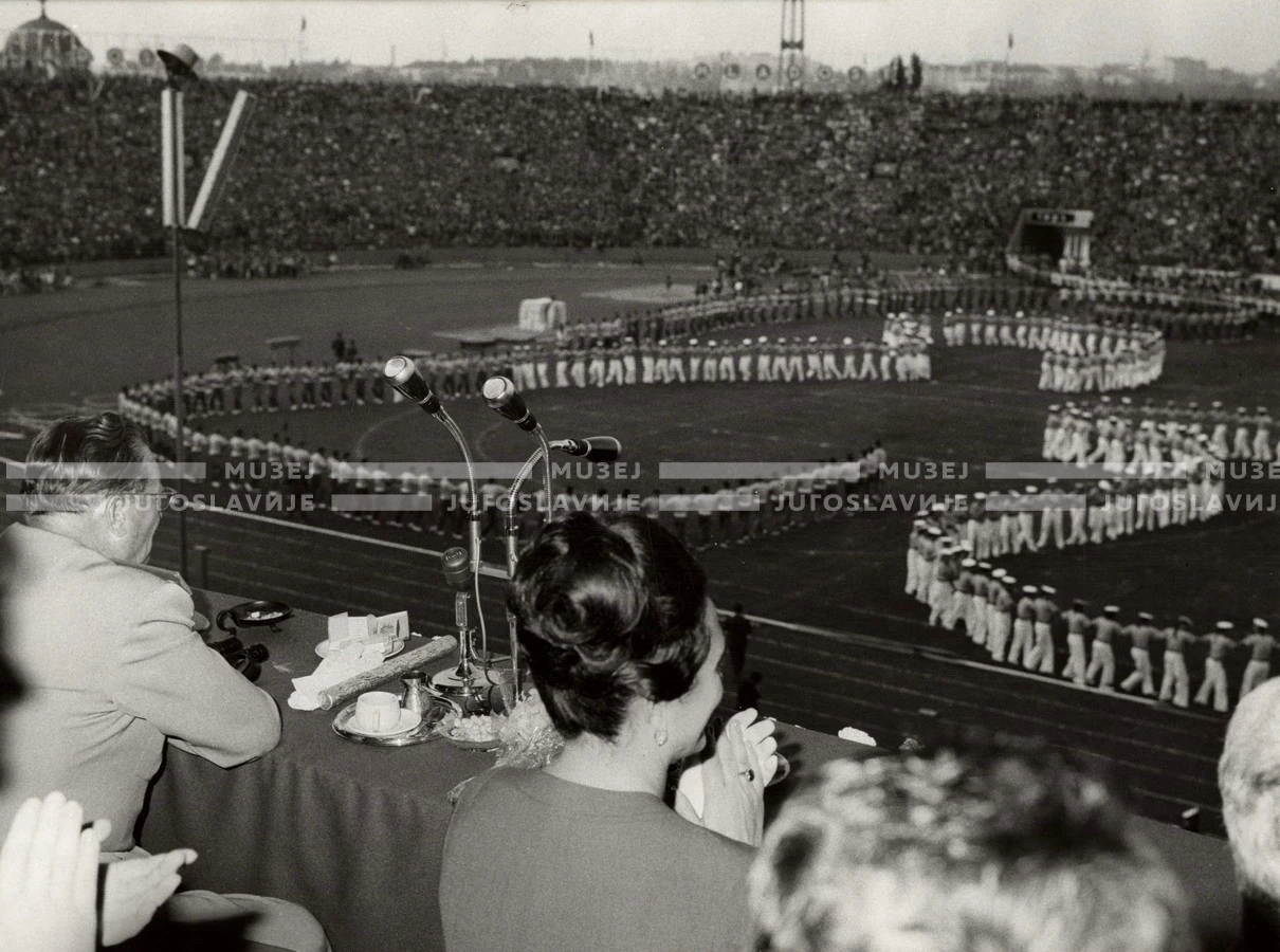 1961_168_094