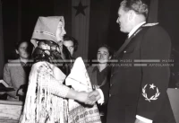 1950-51_008_033