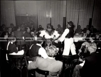 1953_024_027