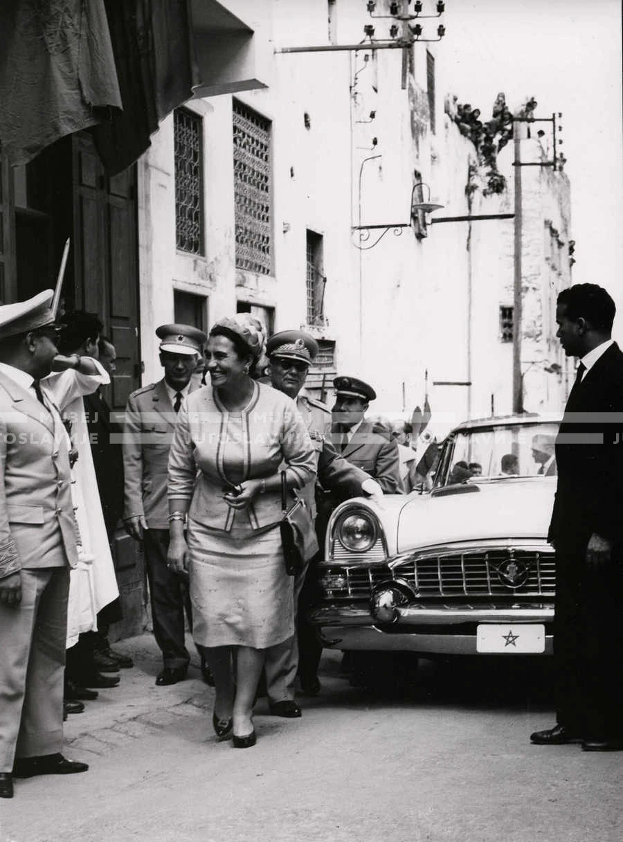 1961_160_105