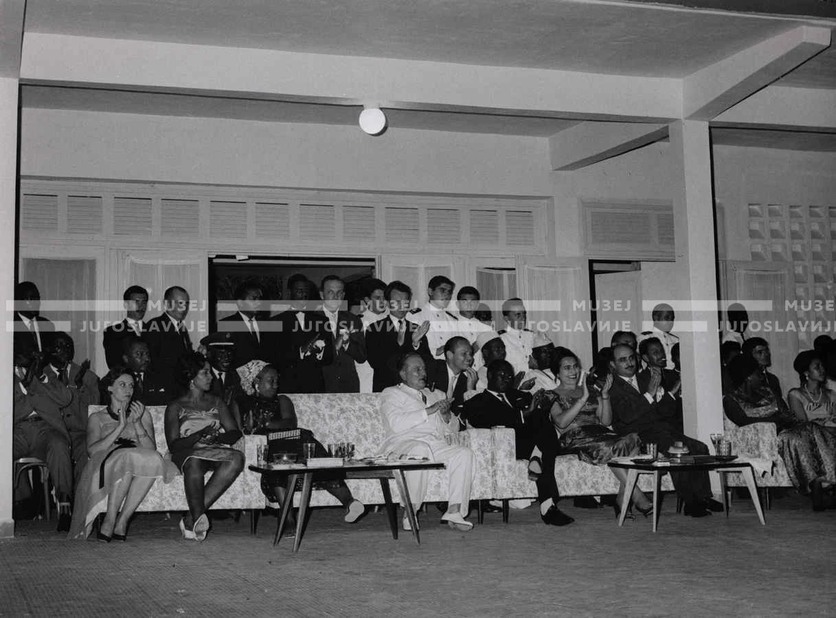 1961_157_138