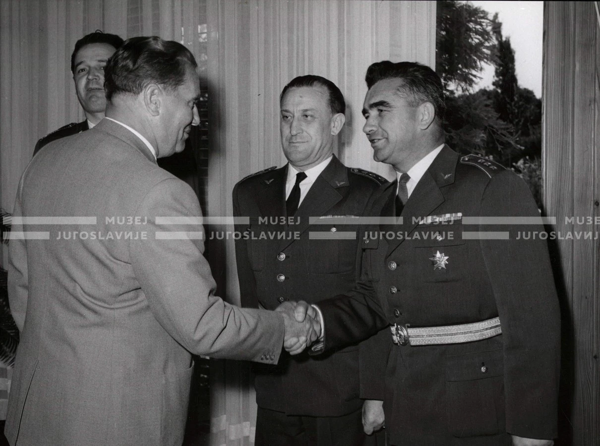 1961_167_091
