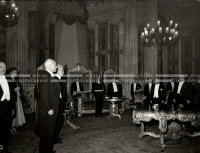 1954_027_142
