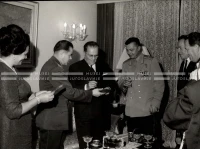 1964_252_018