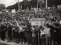 1961_166_090