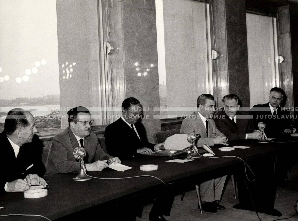 1961_167_007