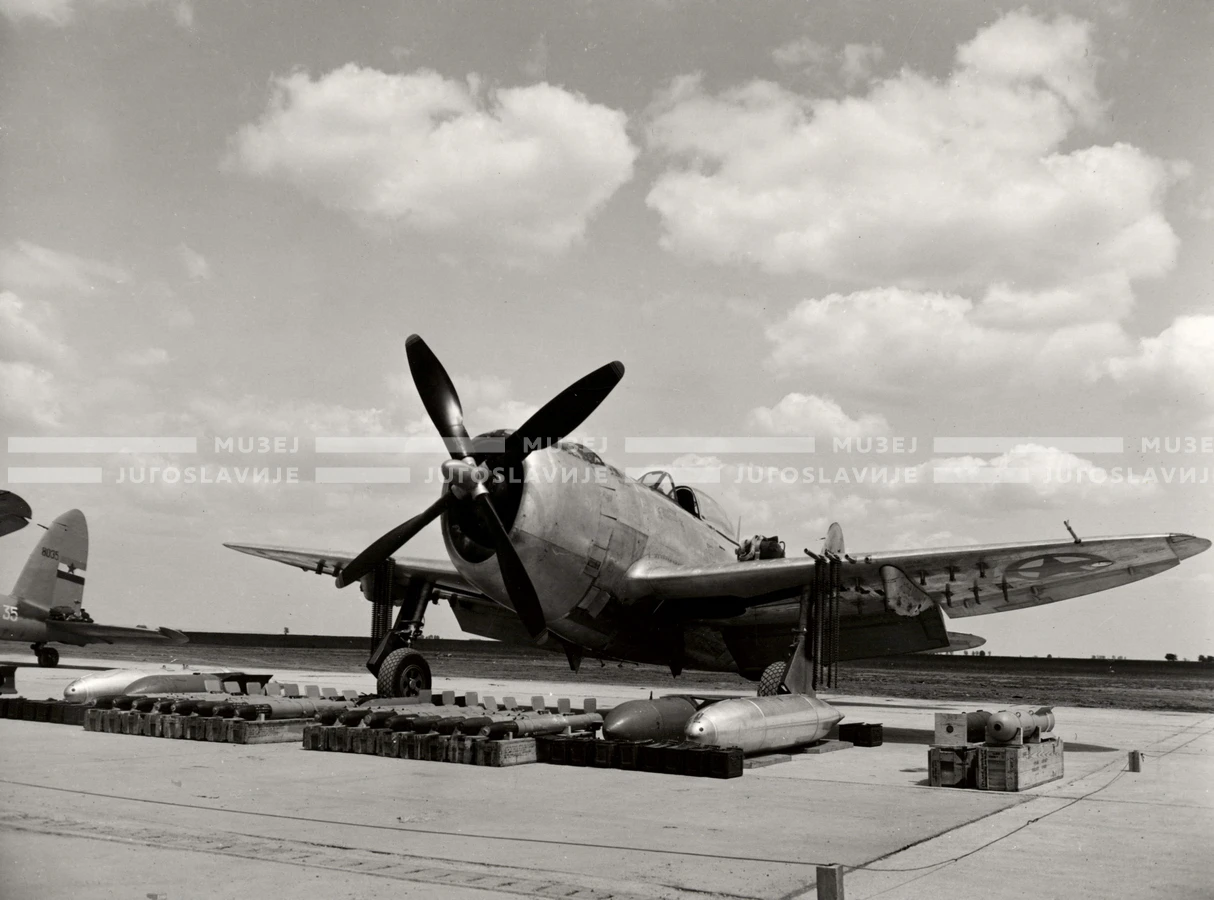 1952_014_050
