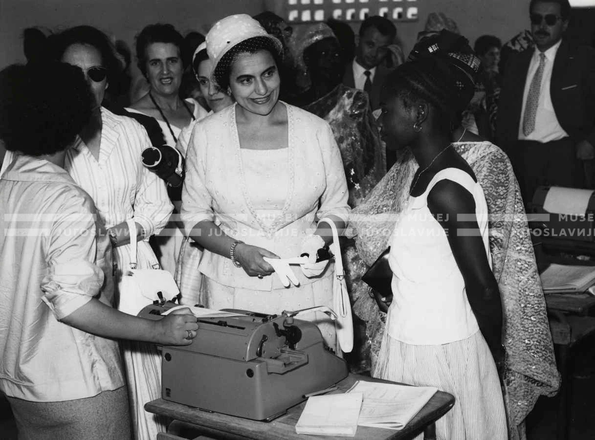 1961_157_095