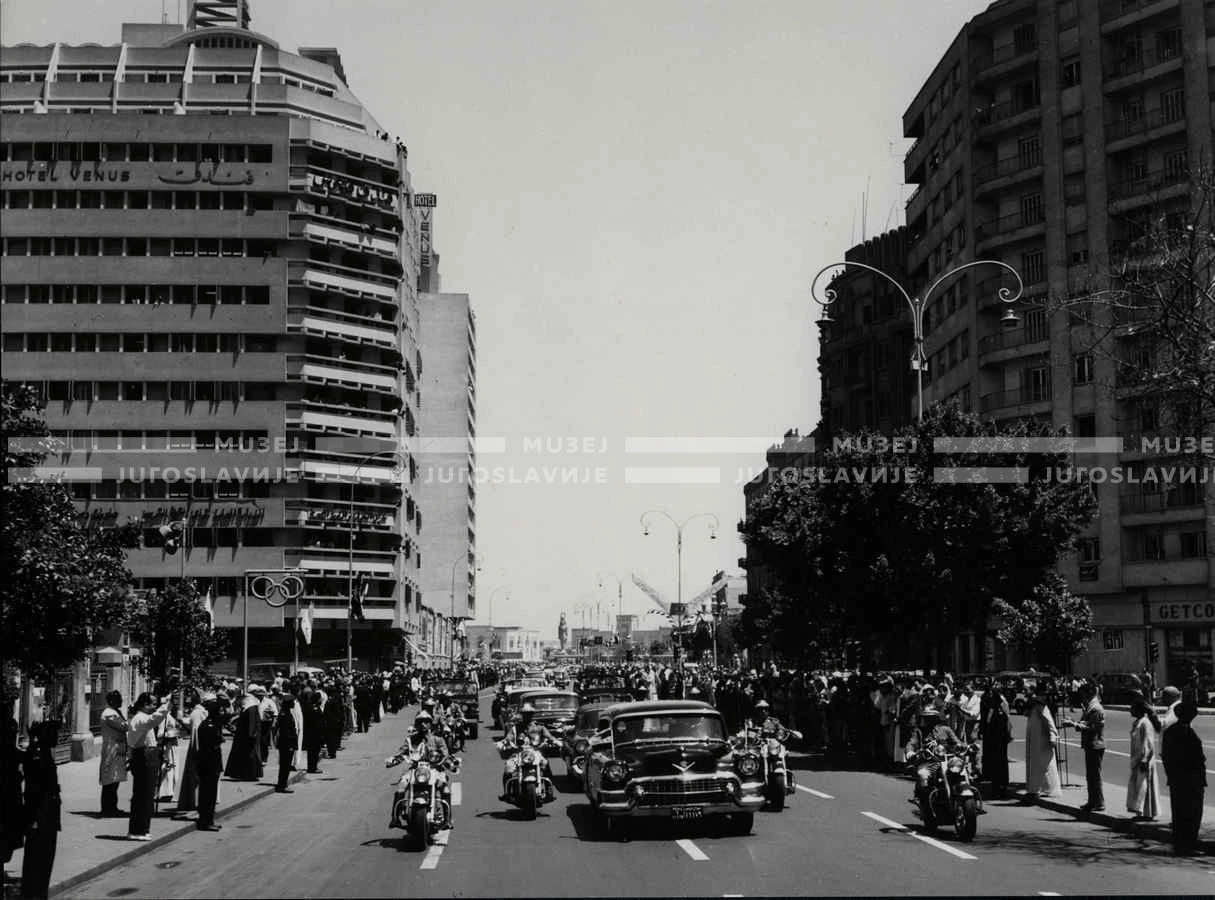 1961_165_047