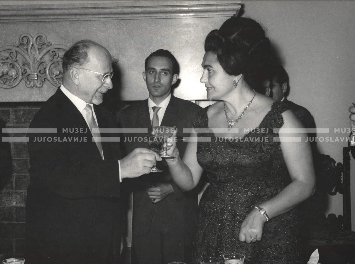 1964_252_067