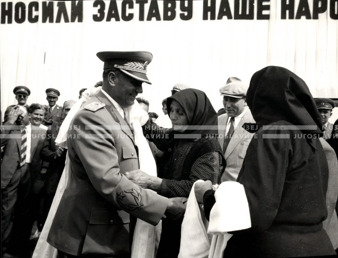 1953_023_159