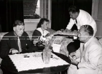 1951_010_134