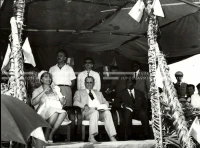 1961_158_075