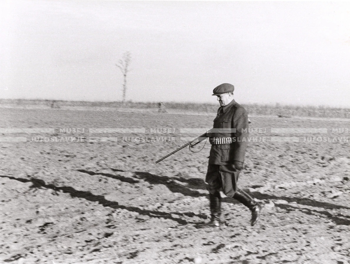 1948-49_002_104