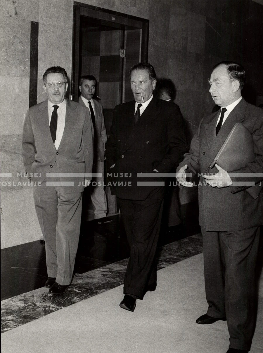 1961_167_004