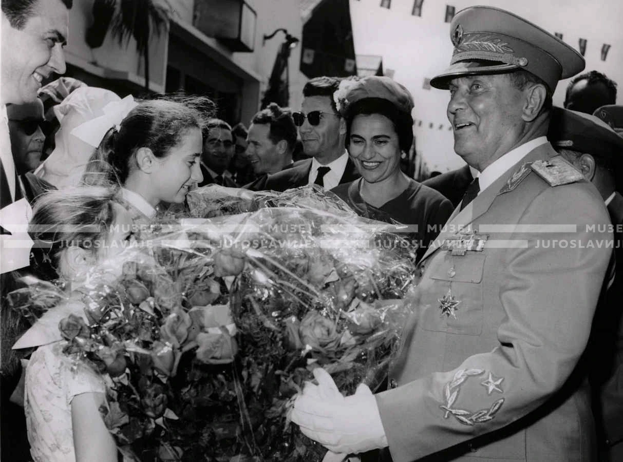 1961_160_013