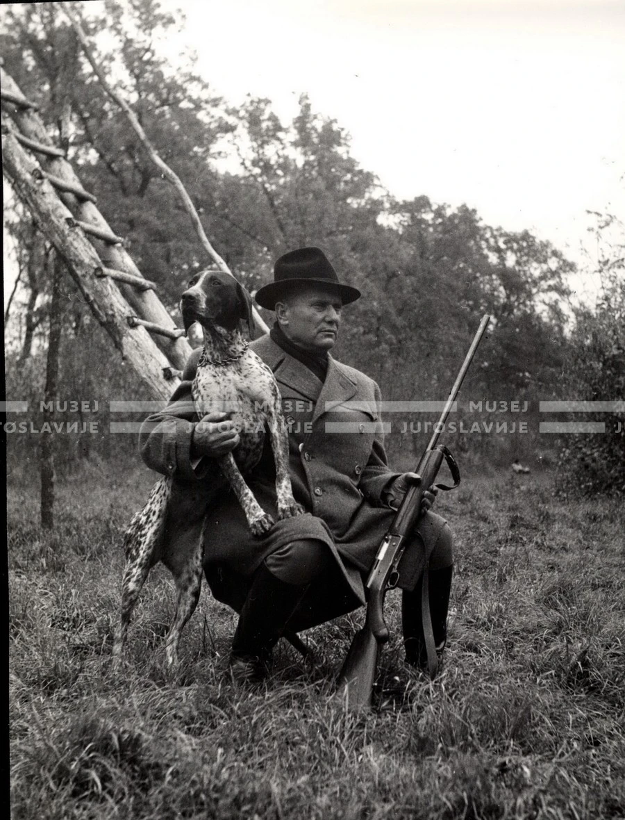 1953_025_007