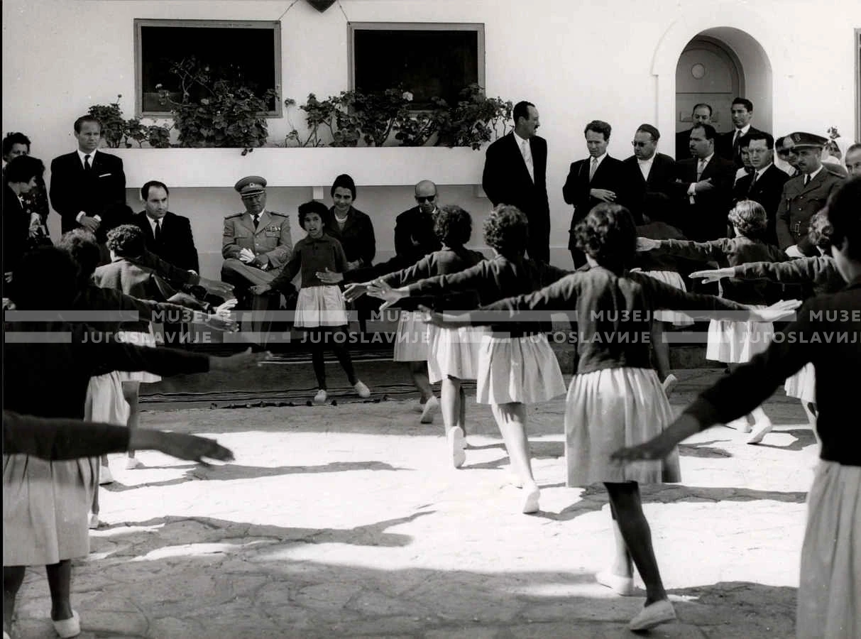 1961_163_151