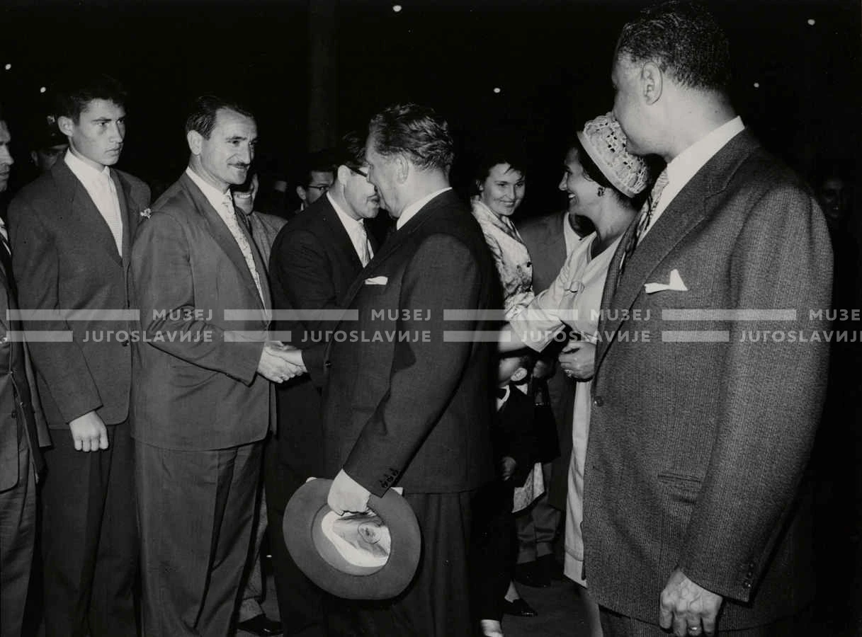 1961_165_132