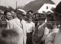 1951_011_013