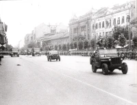 1950_006_043
