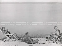 1950_007_104