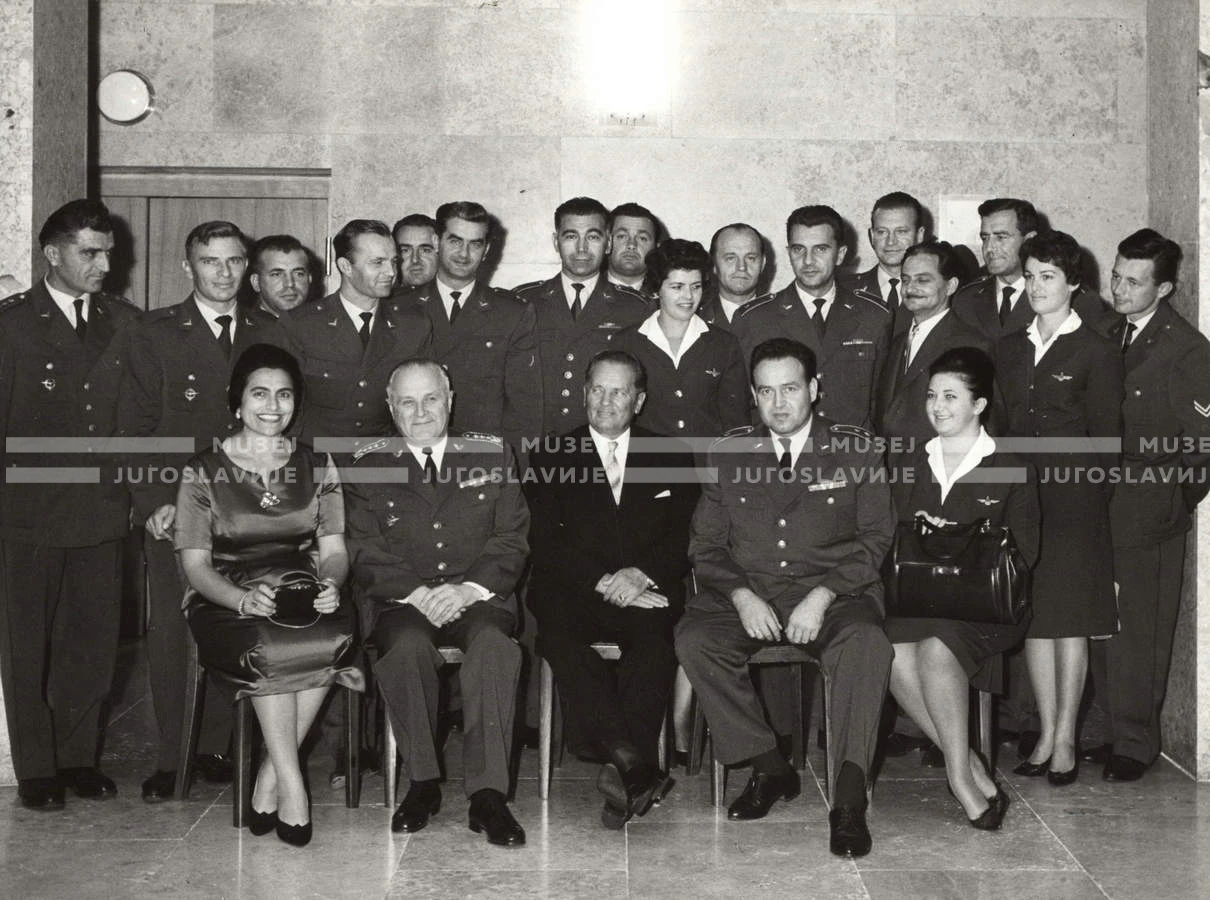 1961_166_114