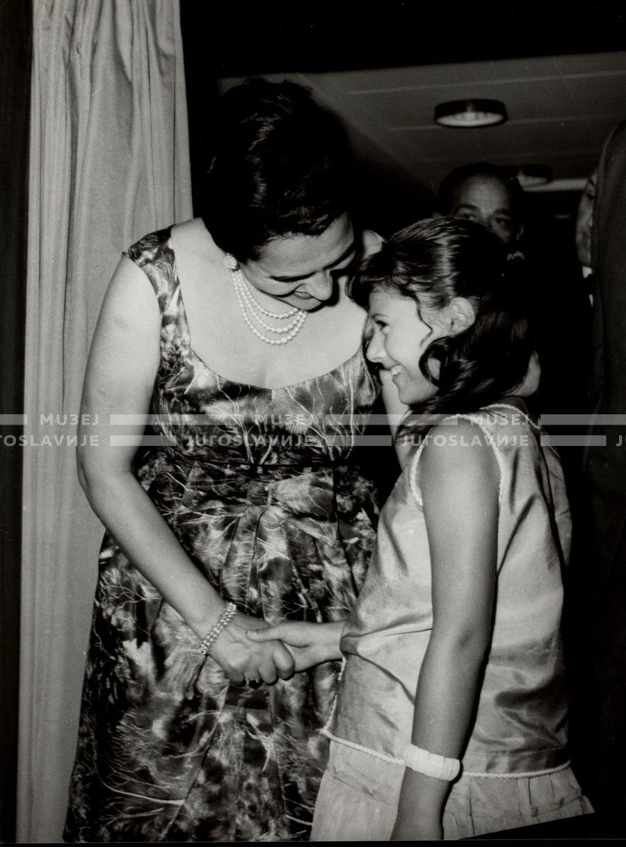 1961_158_083